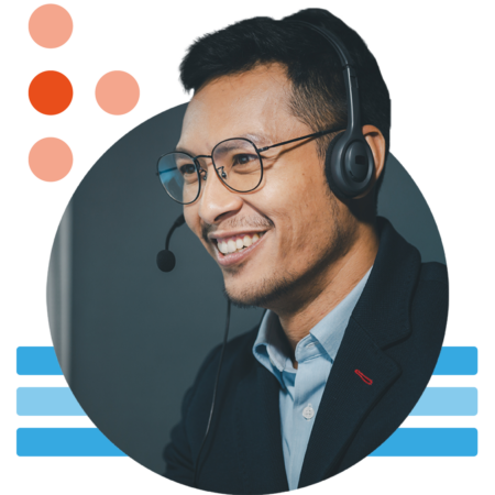 Image of an IT support professional talking on a headset